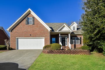 1321 Davenport Ct Kernersville, NC 27284